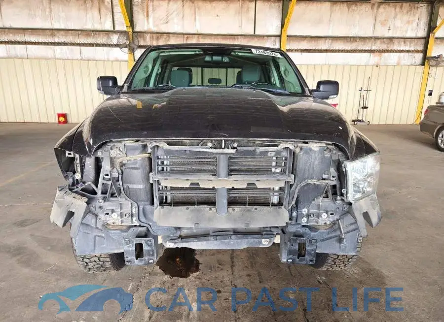 1C6RR6LT6KS625619# 5