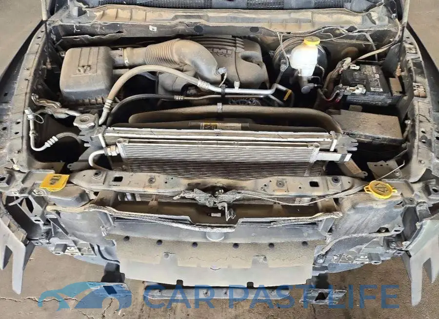 1C6RR6LT6KS625619# 11