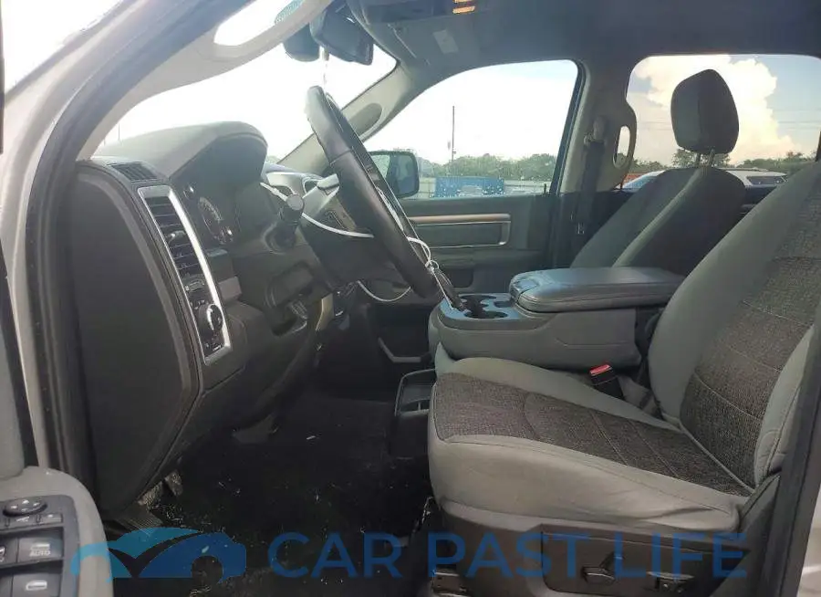 1C6RR6LT8KS564189# 7