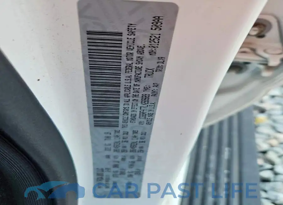 1C6SRFHT7LN269689# 13