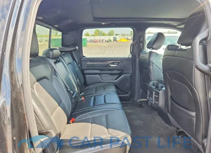 1C6SRFLT4LN161537# 10