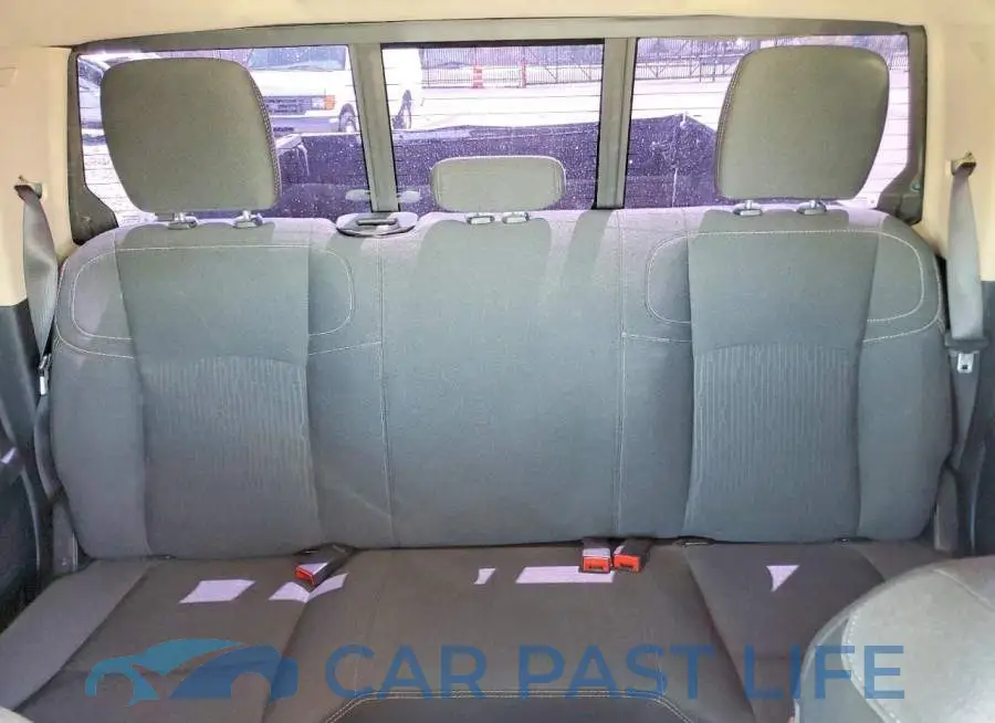3C6UR5CL6LG171935# 10