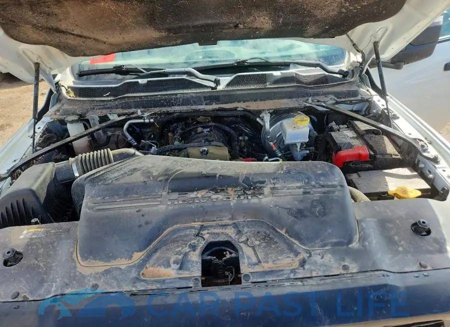 3C6UR5HJ2RG317859# 11