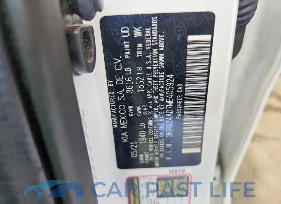 3KPA24AD7ME405924# 12