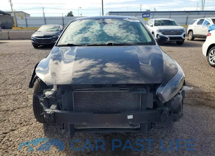 3KPF24AD0PE613525# 5