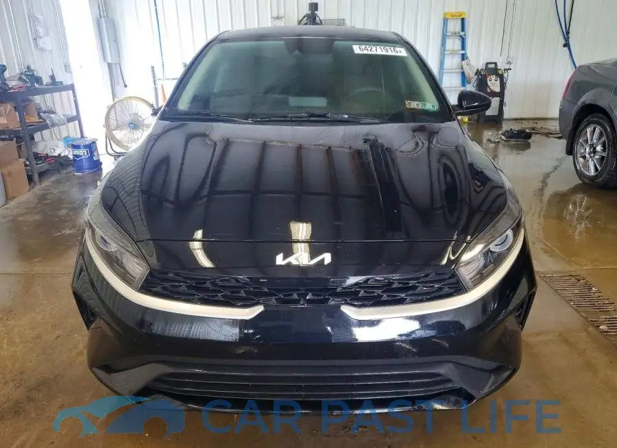 3KPF24AD0PE692758# 5