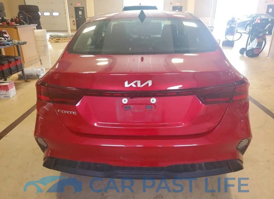 3KPF24AD0RE745123# 6