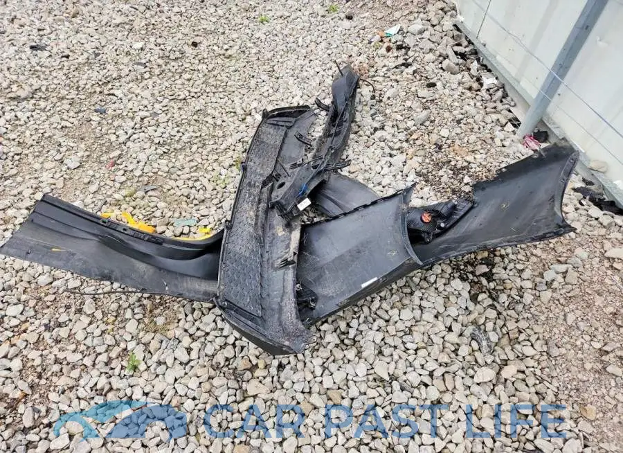 3KPF24AD8PE518095# 12