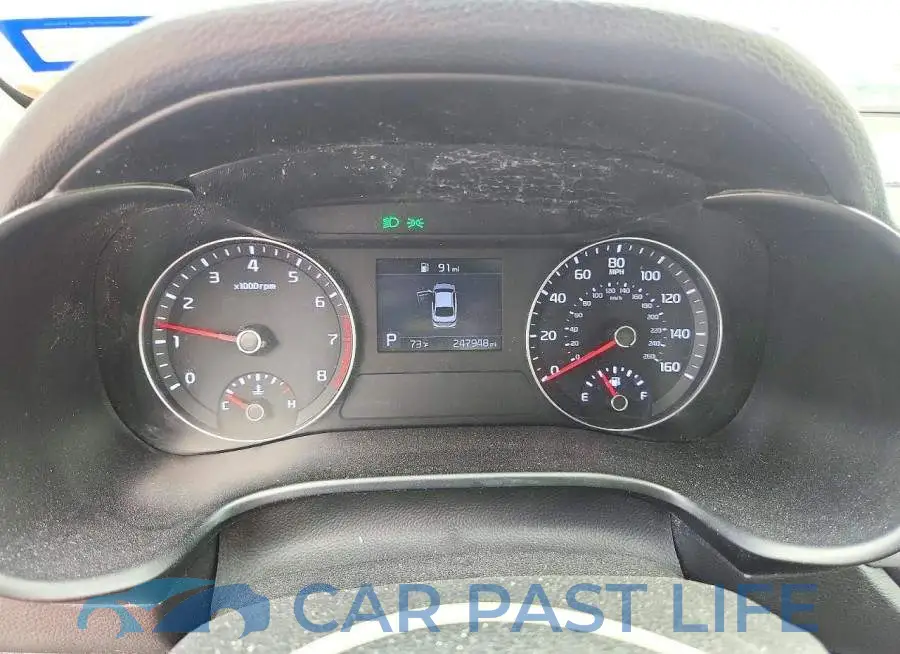 3KPF24AD9KE136893# 9