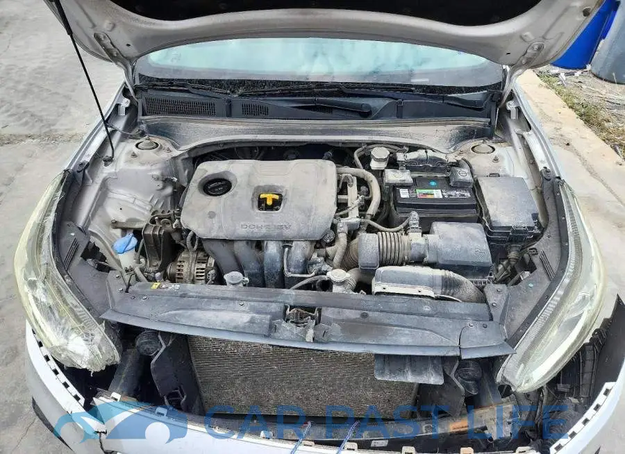 3KPF24AD9KE136893# 11