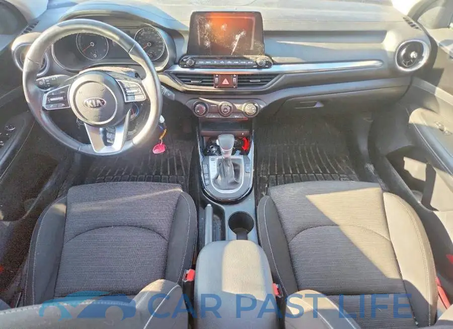 3KPF54AD7LE211146# 8