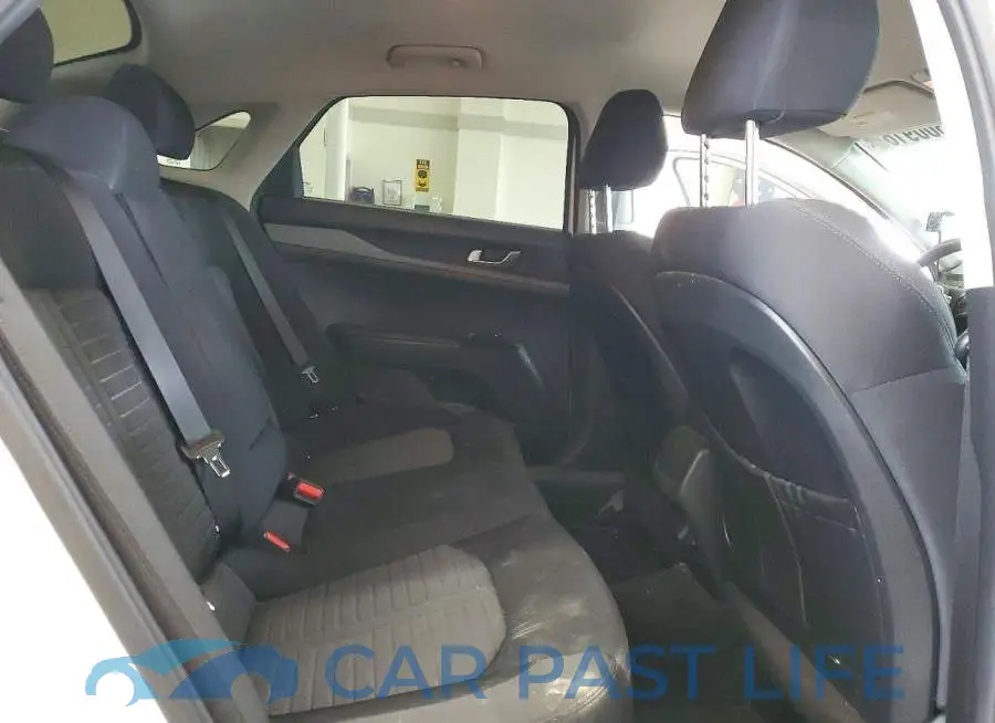 KNAG24J78S5286226# 10