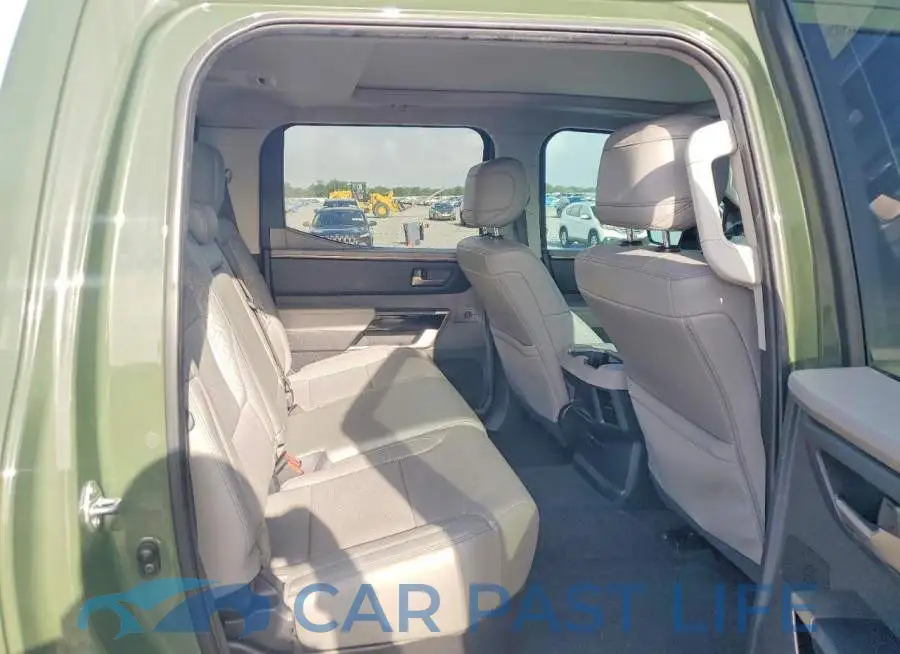 5TFJA5AB3NX006825# 10