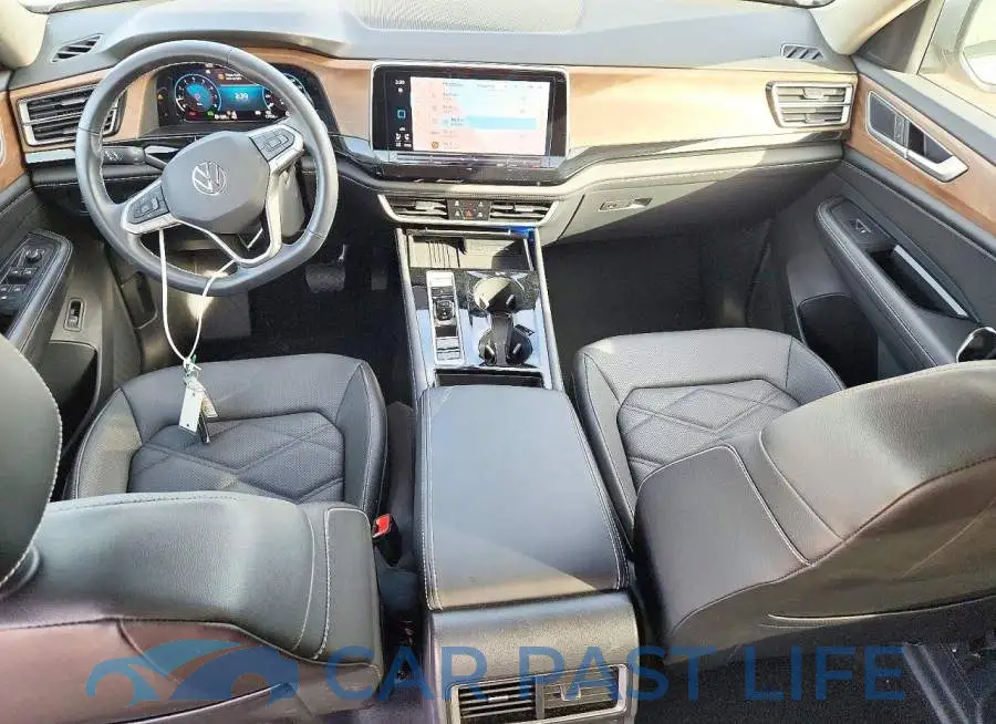 1V2HN2CA8TC532697# 8