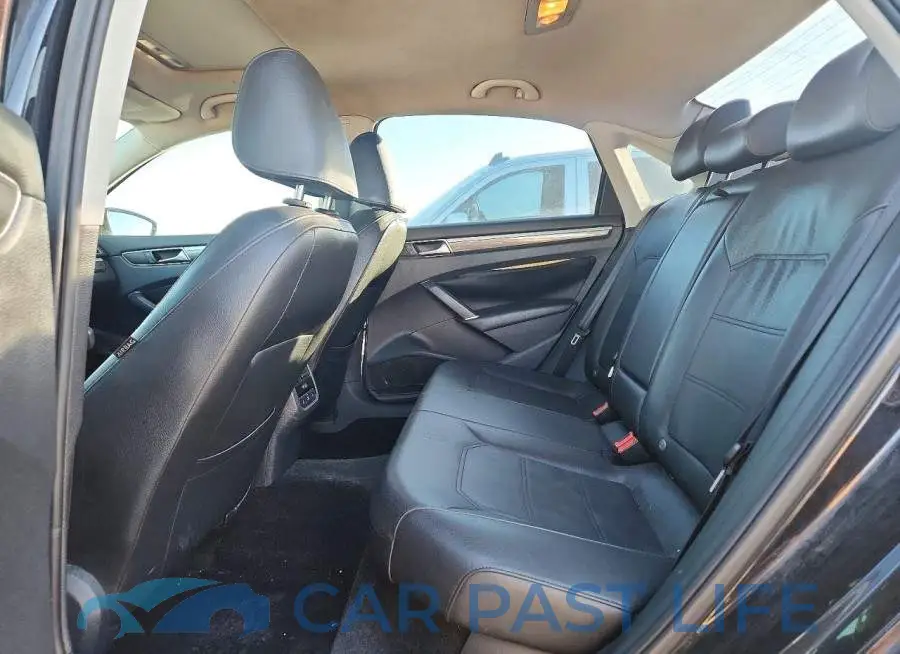 1VWGT7A34HC018788# 10
