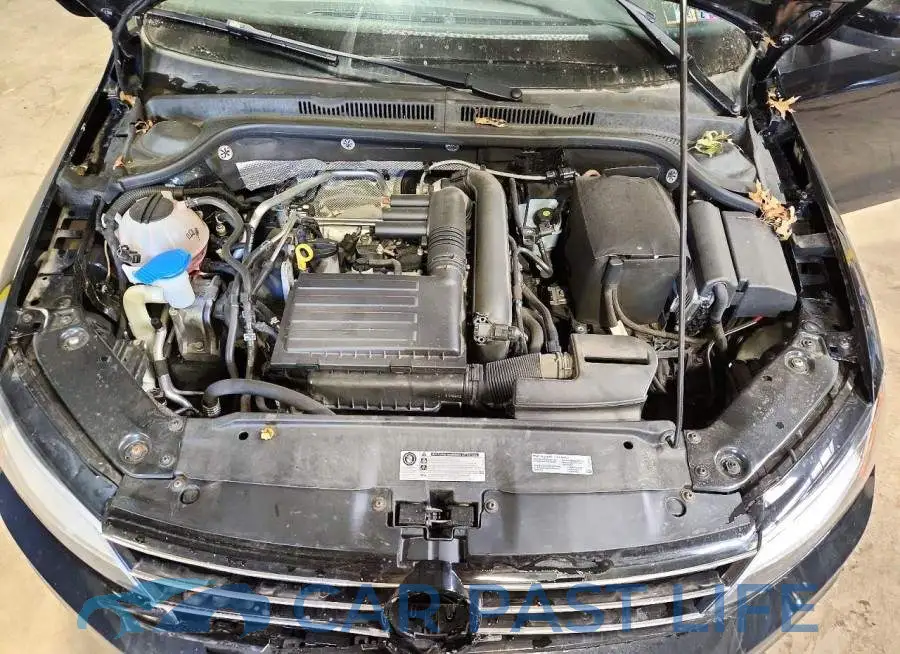 3VW2B7AJ5HM401066# 11