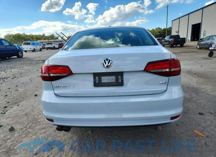 3VW2B7AJ7HM371469# 6