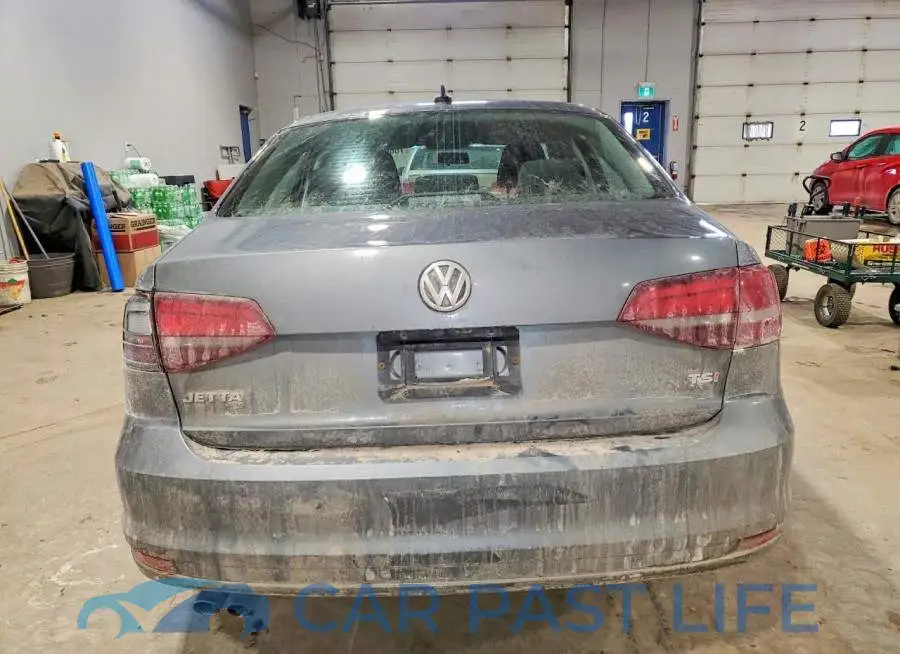 3VW2B7AJ8HM318344# 6
