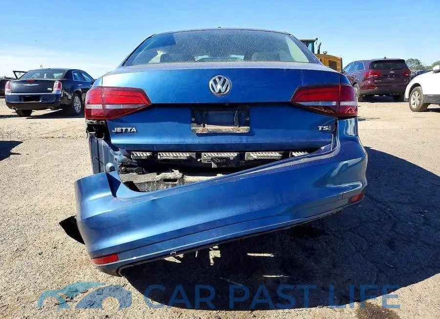 3VW2B7AJ8JM259513# 6