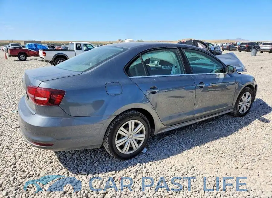 3VW2B7AJ9HM234713# 3