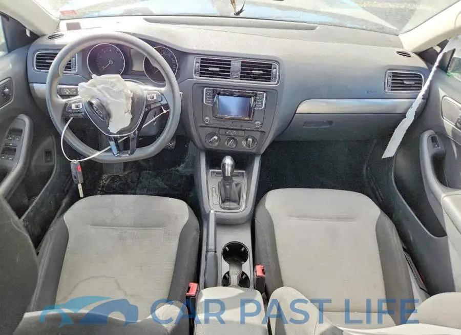3VW2B7AJ9HM234713# 8