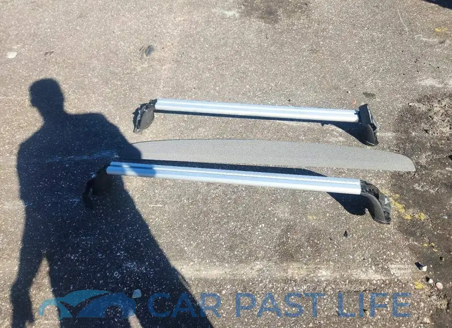 3VW5T7AU2HM069219# 12