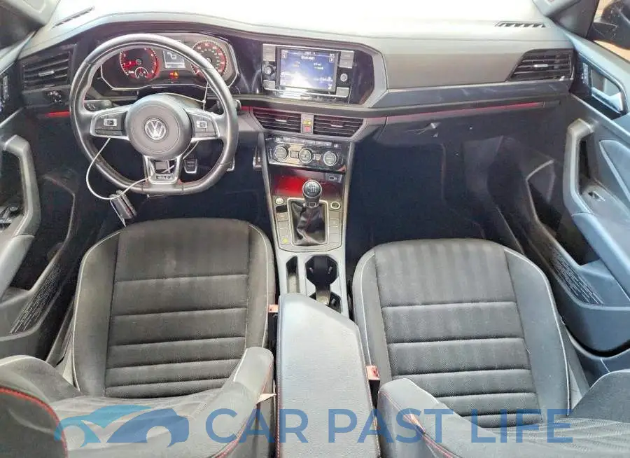 3VW5T7BU6KM145790# 8