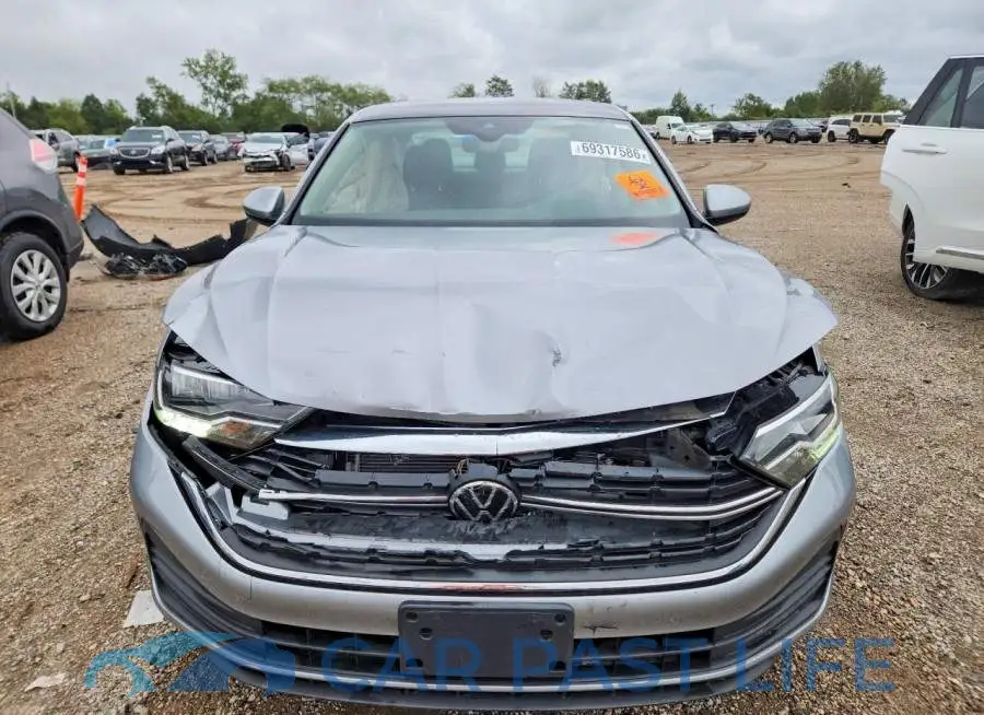 3VW7M7BU3PM007184# 5