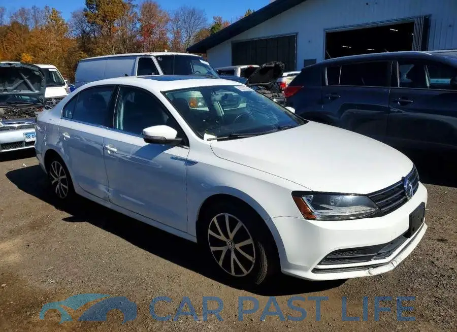 3VWDB7AJ4HM262900# 4