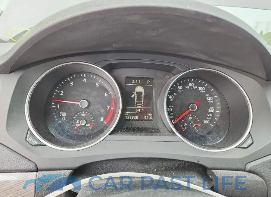 3VWDB7AJ8HM388743# 9