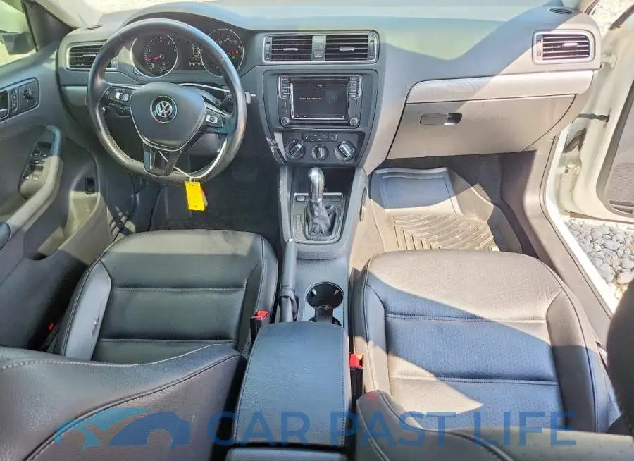 3VWDB7AJXJM260882# 8