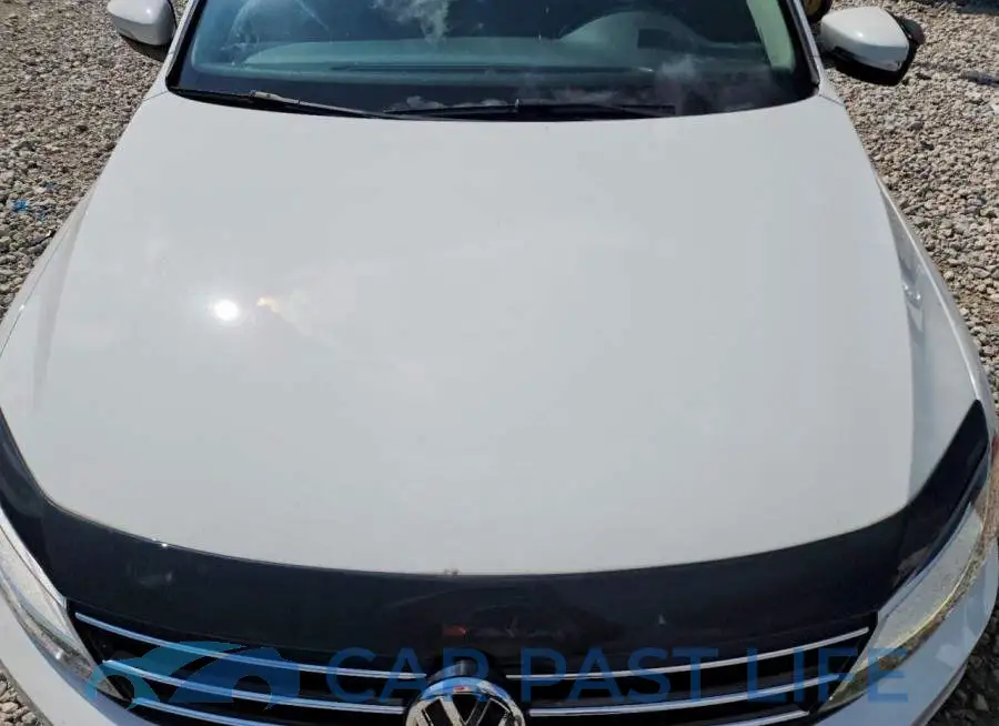 3VWDB7AJXJM260882# 11