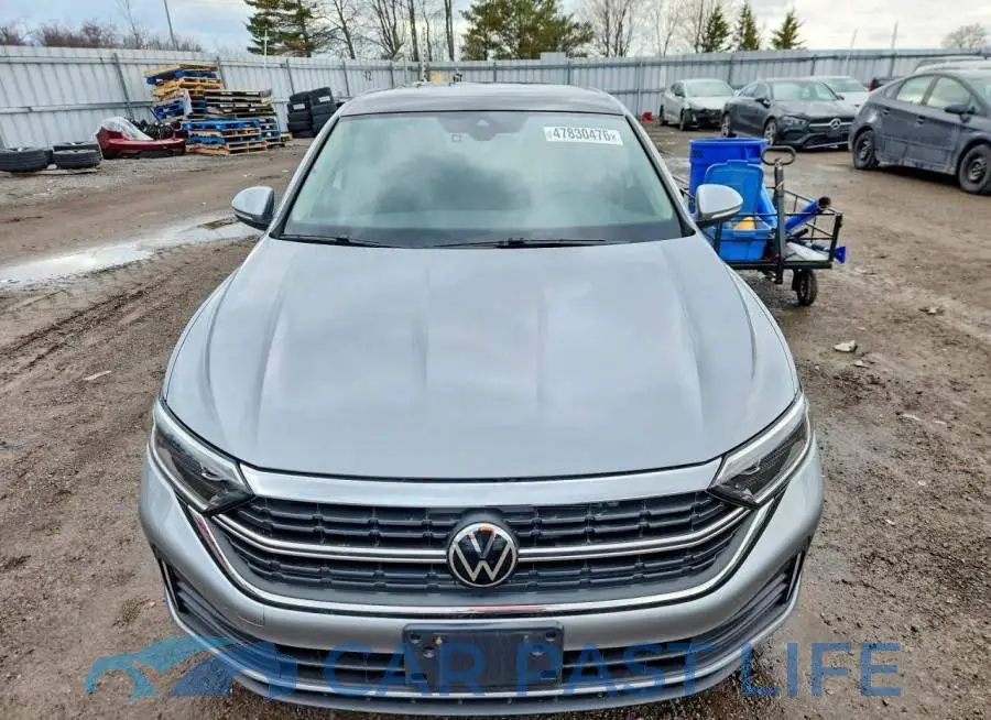 3VWGM7BU4RM064674# 5