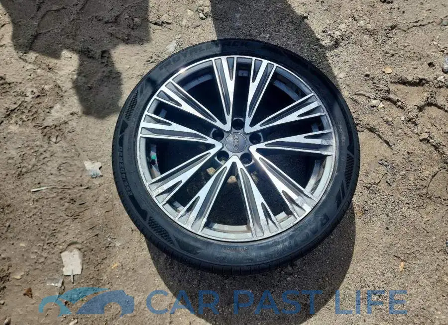WAUL2AF22KN066722# 12