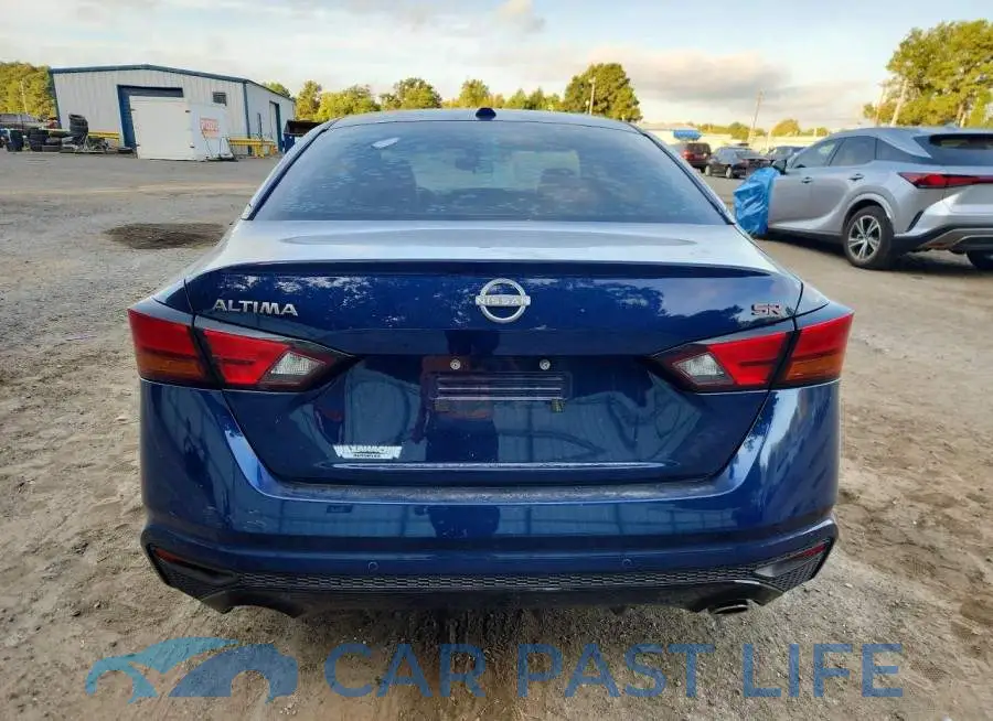 1N4BL4CV6RN418258# 6