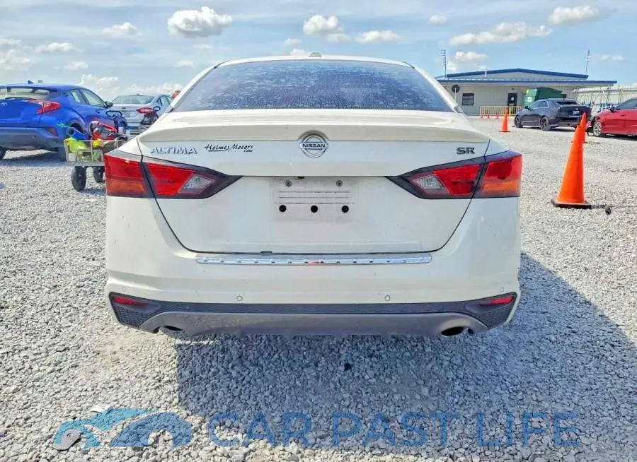 1N4BL4CV7LC165261# 6