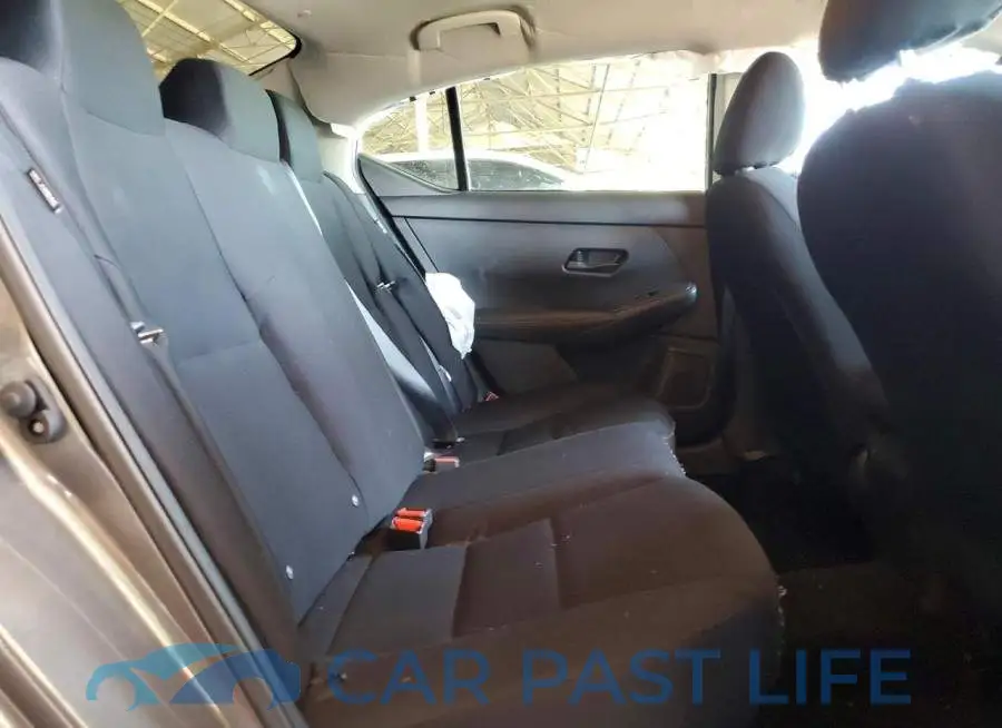 3N1AB8BV8SY252161# 10