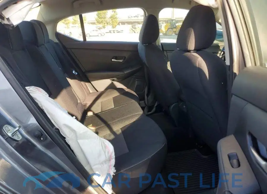 3N1AB8CV0NY211476# 10