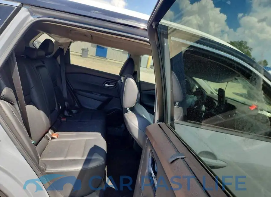 JN8BT3CA3PW003072# 11
