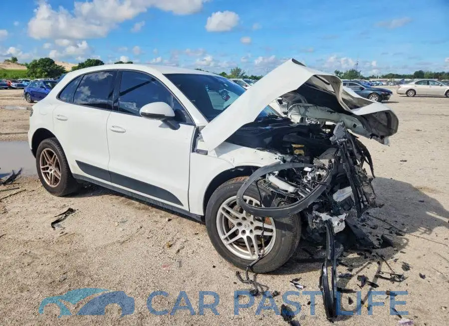 WP1AA2A51LLB04358# 4