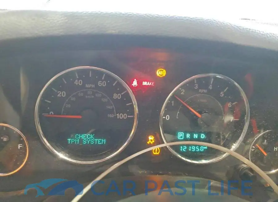 1C4BJWDG6HL570174# 9