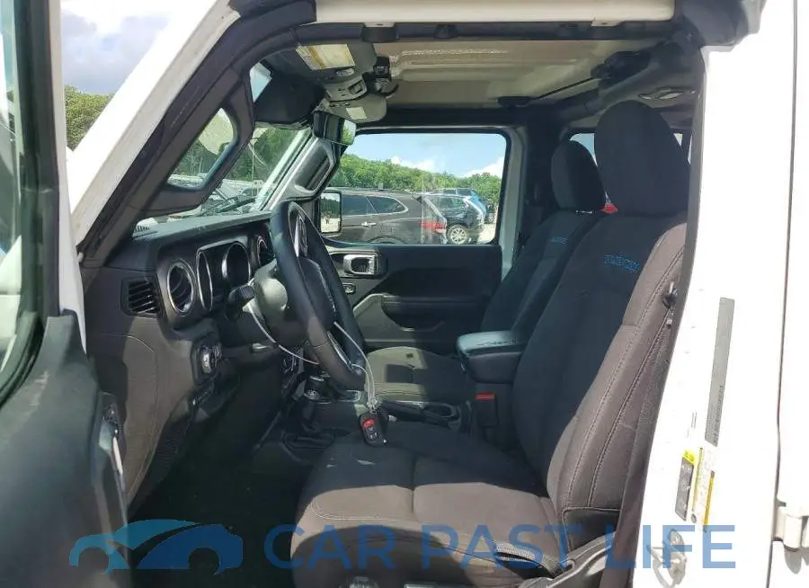 1C4JJXR68NW101602# 7