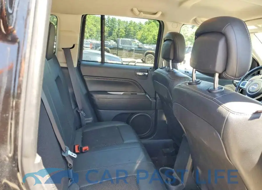 1C4NJDEB4HD210206# 11