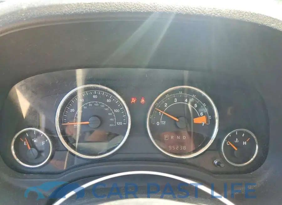 1C4NJDEB4HD210206# 9