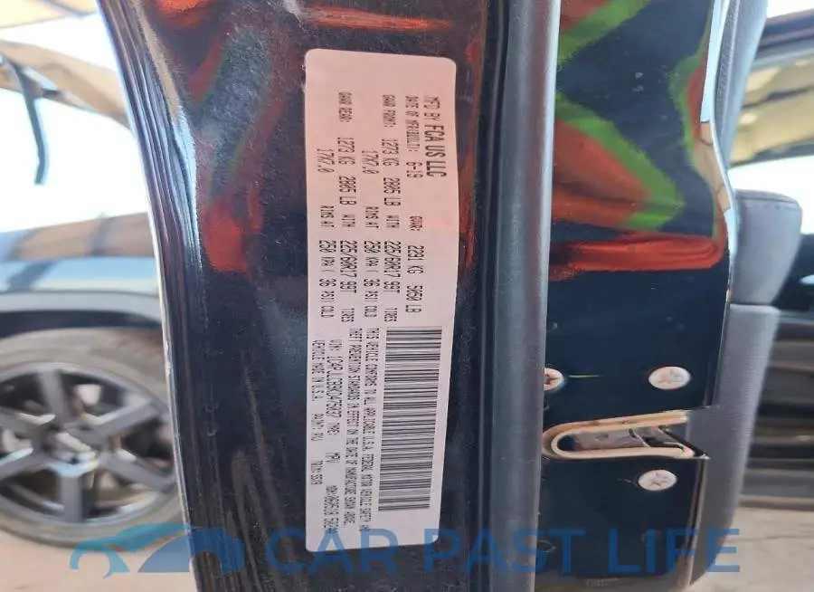 1C4PJLCB9KD475037# 13