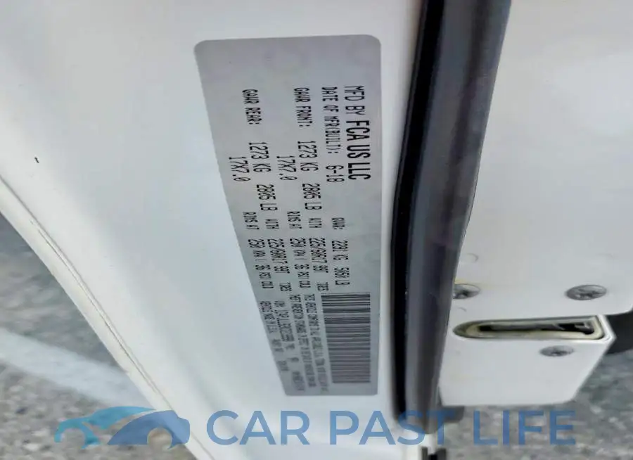 1C4PJLLB2KD219998# 13