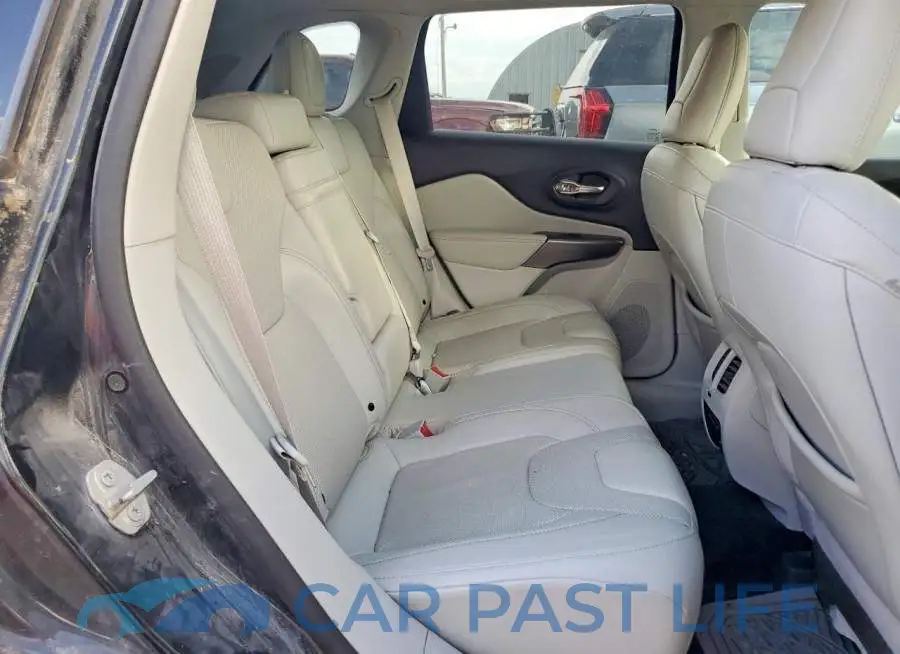 1C4PJMDX1KD200374# 10