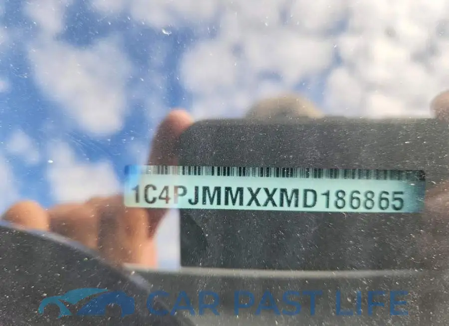 1C4PJMMXXMD186865# 13