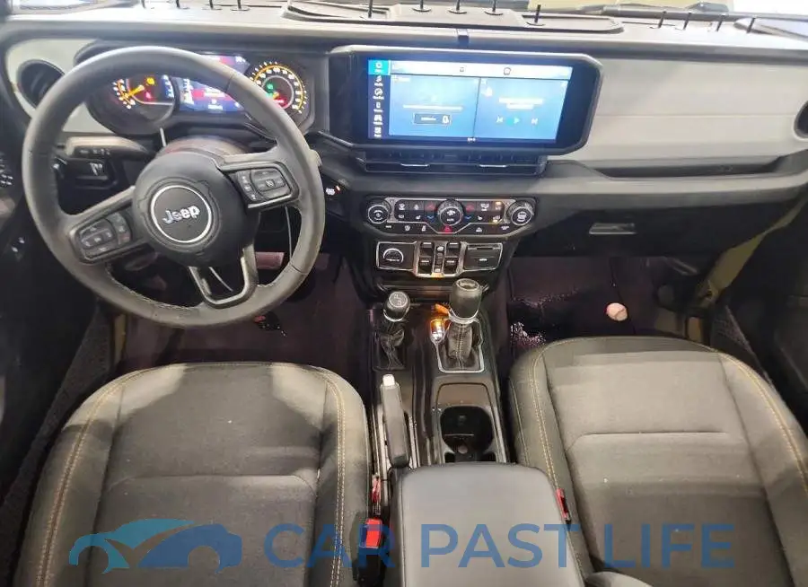 1C4PJXDNXTW240040# 8