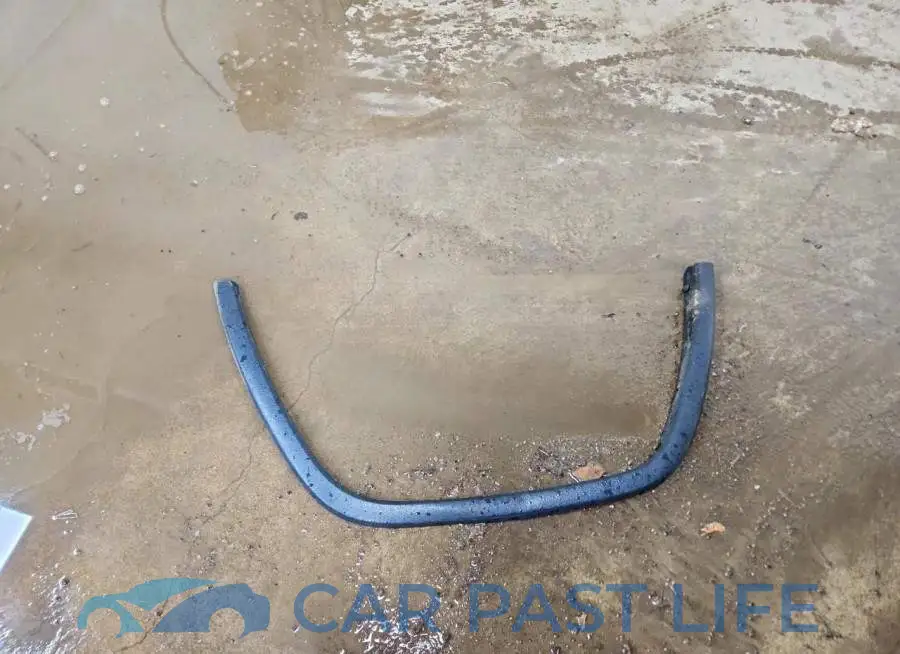 1C4RJFBG8JC501767# 13
